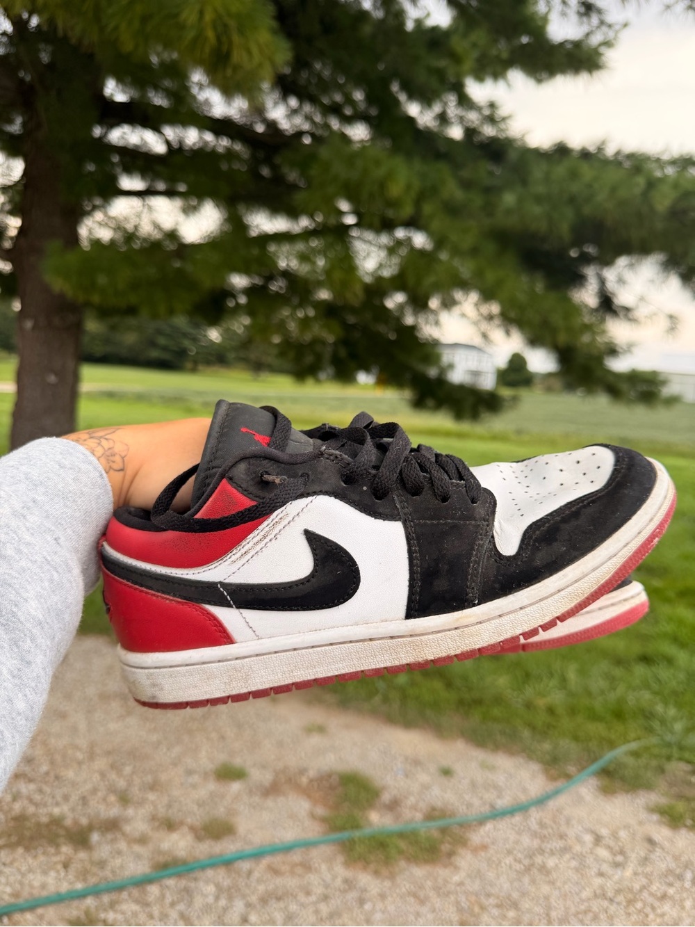 Nike Men's Low-Top Sneakers in White, Black & Red